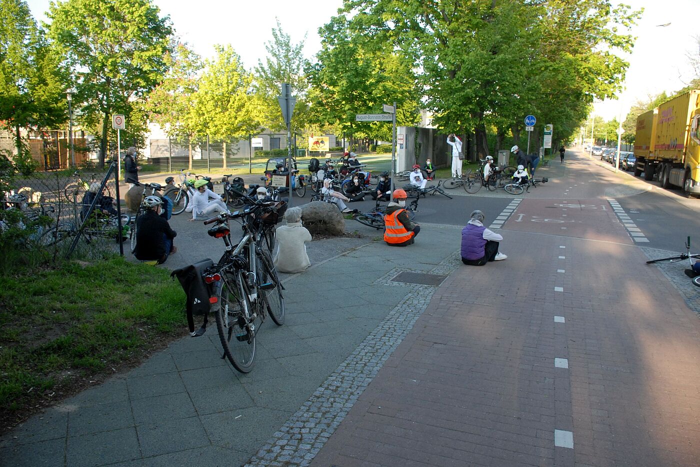 Ride Of Silence Halt Pappelallee